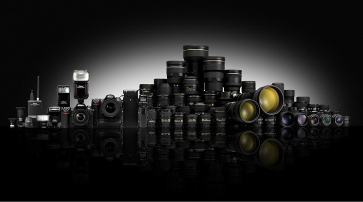 尼康D800E\/D800区别是什么?配什么镜头好?_